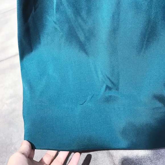 US 8 Aidan Mattox Portrait Collar Gown Emerald NWT - Picture 10 of 12